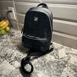 Purchased 1 year ago. Worn less than 10 times. I have the receipt